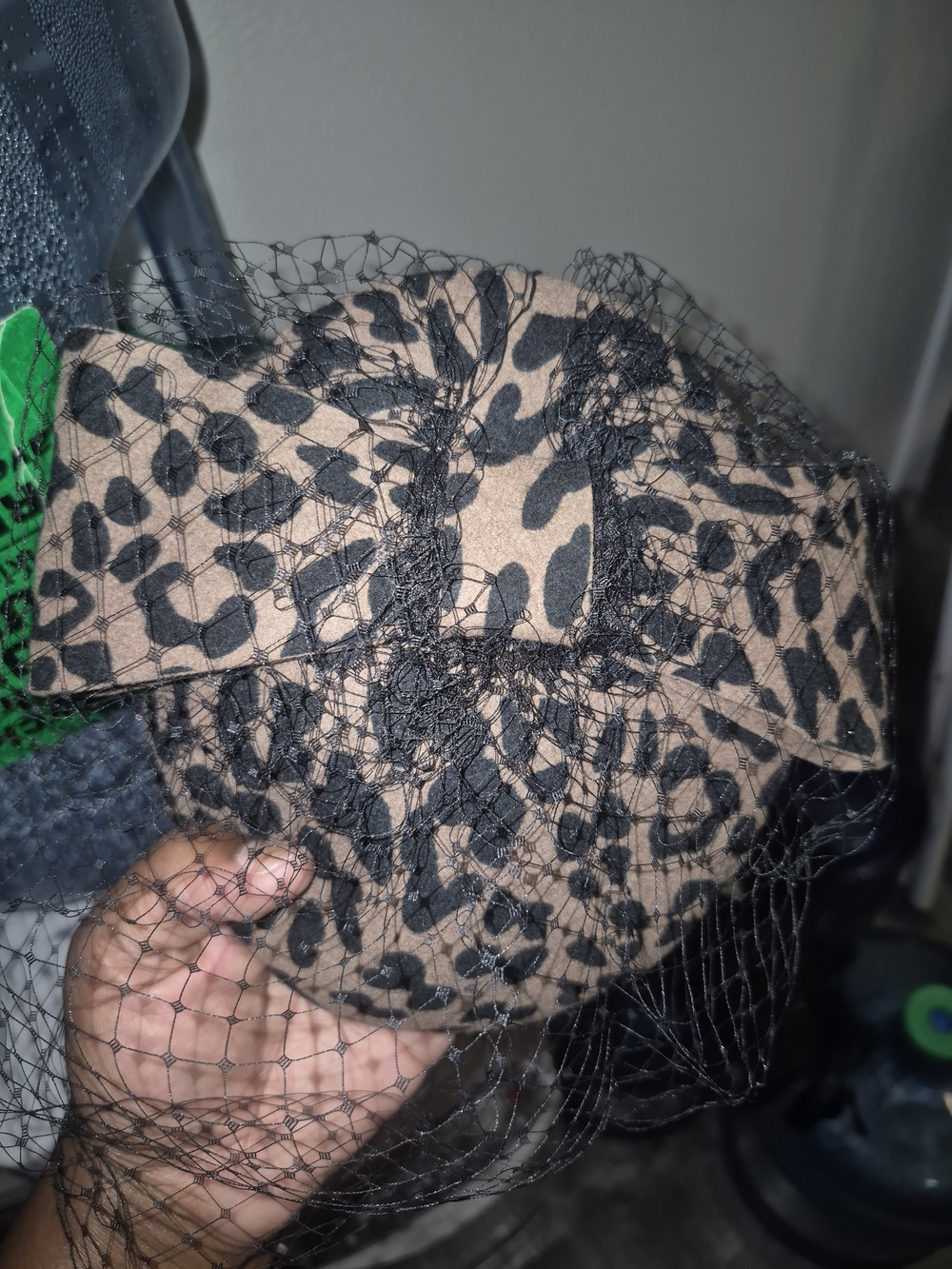Scala Leopard-Print Pillbox Headband with Black Veil - Picture 4 of 4